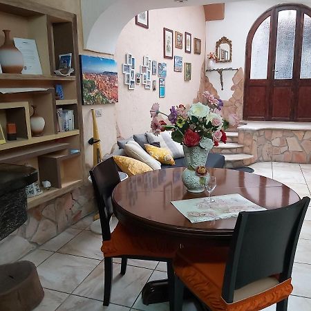 Villa Casa Dell'Artista Singola E Indipendente à Cagliari Extérieur photo
